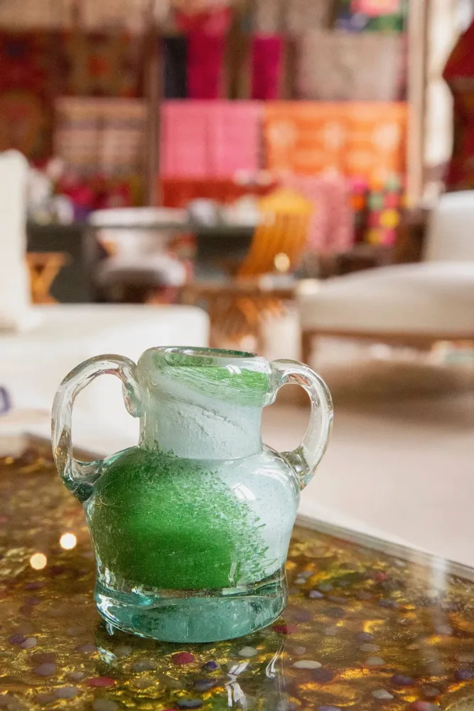 Vases - Vase Bloom en verre soufflé, vert, petit - ANTHOLOGIST