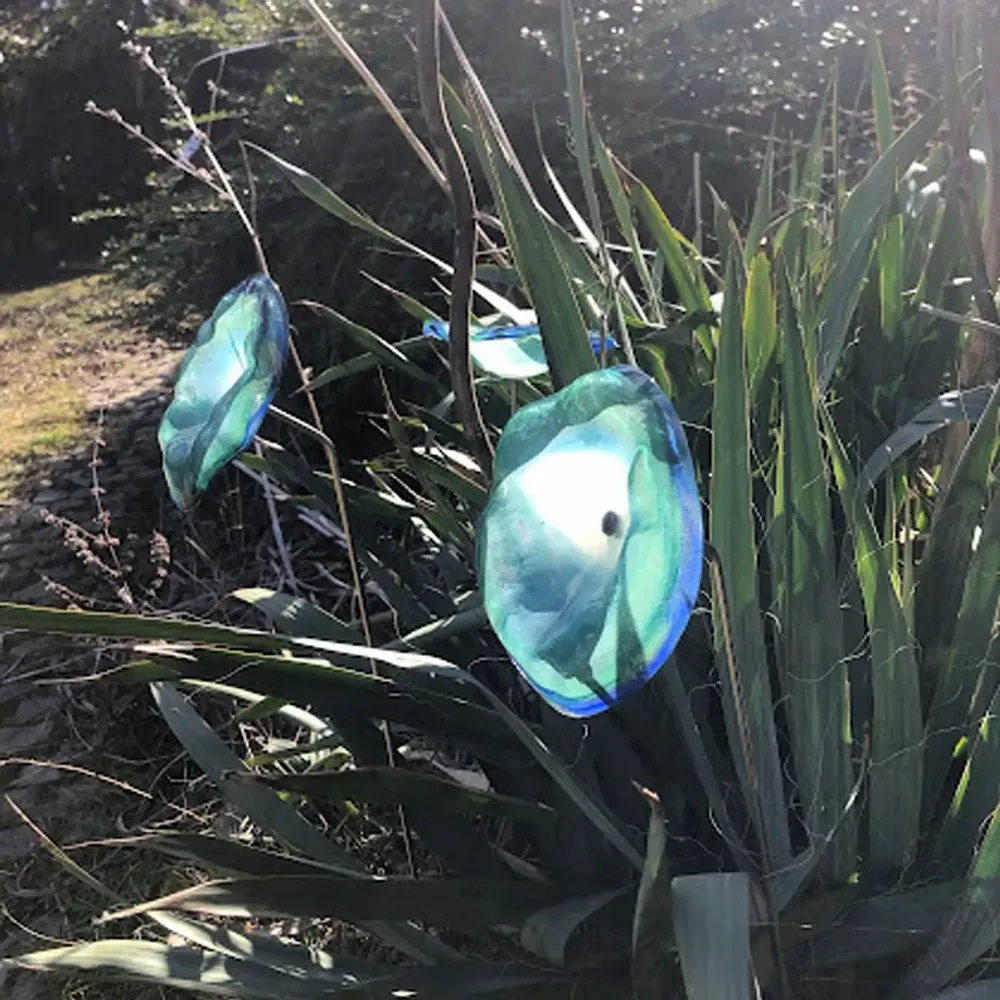 Floral decoration - Medium Blue-Green Glass Flower (50cm stem) - CARNEOL GLASS