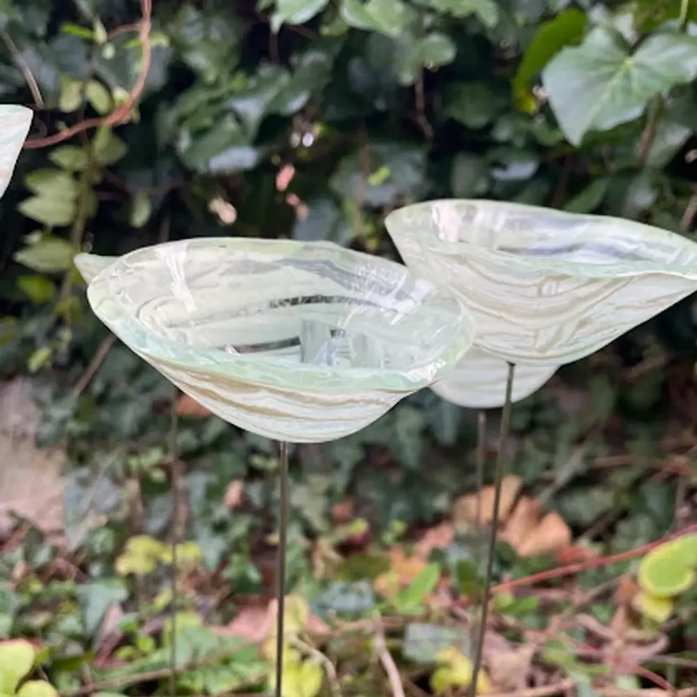 Floral decoration - Middle sized Glass Calla Flower For Outside In Pink-White - CARNEOL GLASS