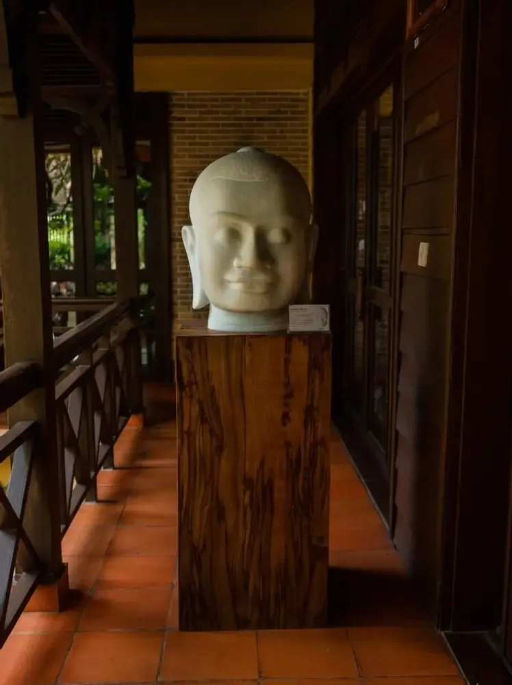 Sculptures, statuettes et miniatures - Jayavarman VII - Marble Stone - SATCHA