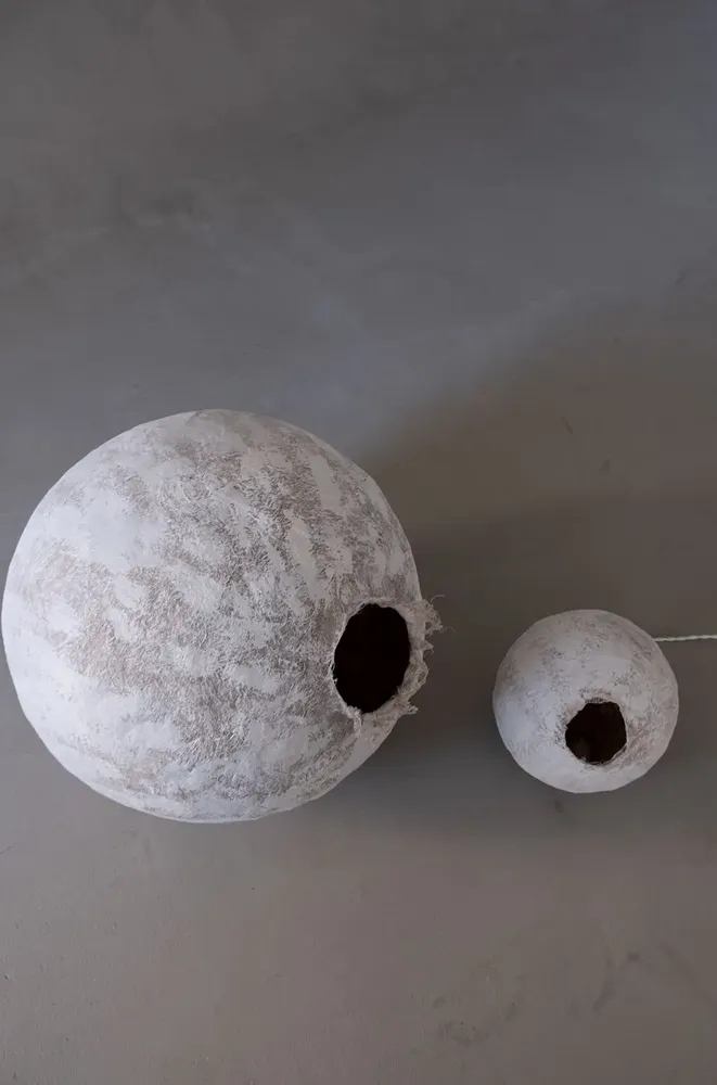 Lampadaires - Lampadaires Dvo — Duo de lumière sculptural en fibre de chanvre - PLETOSTUDIO
