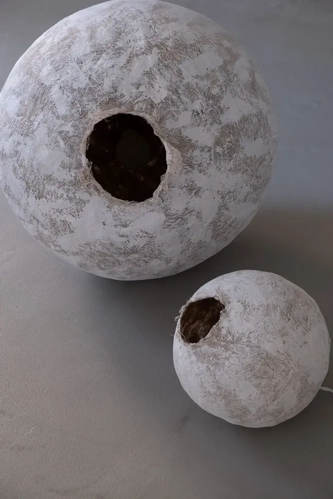Lampadaires - Lampadaires Dvo — Duo de lumière sculptural en fibre de chanvre - PLETOSTUDIO