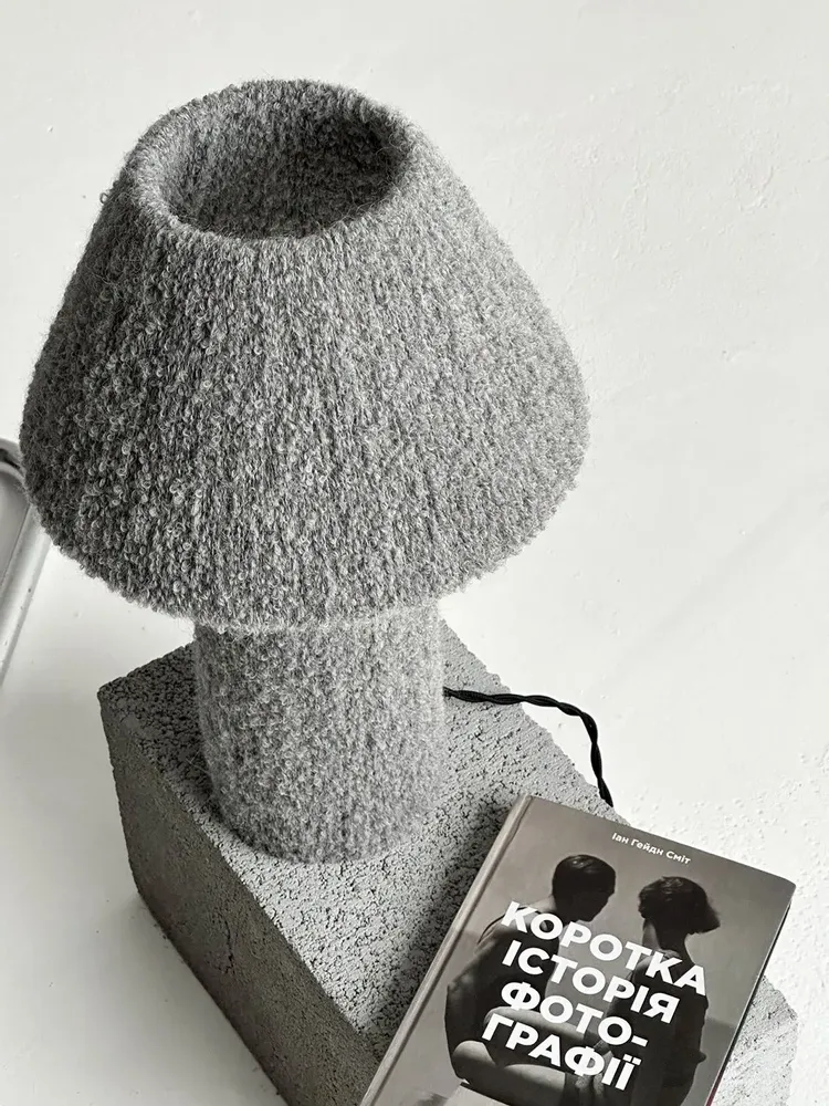 Table lamps - Moss S Table Lamp - PLETOSTUDIO