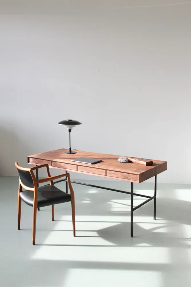 Desks - Made-to-measure desk model Roman RO4 - JL STUDIO