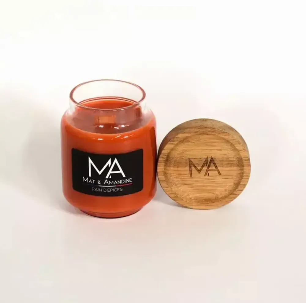 Decorative objects - GINGERBREAD - Scented Candle (Small Jar) - MAT AMANDINE