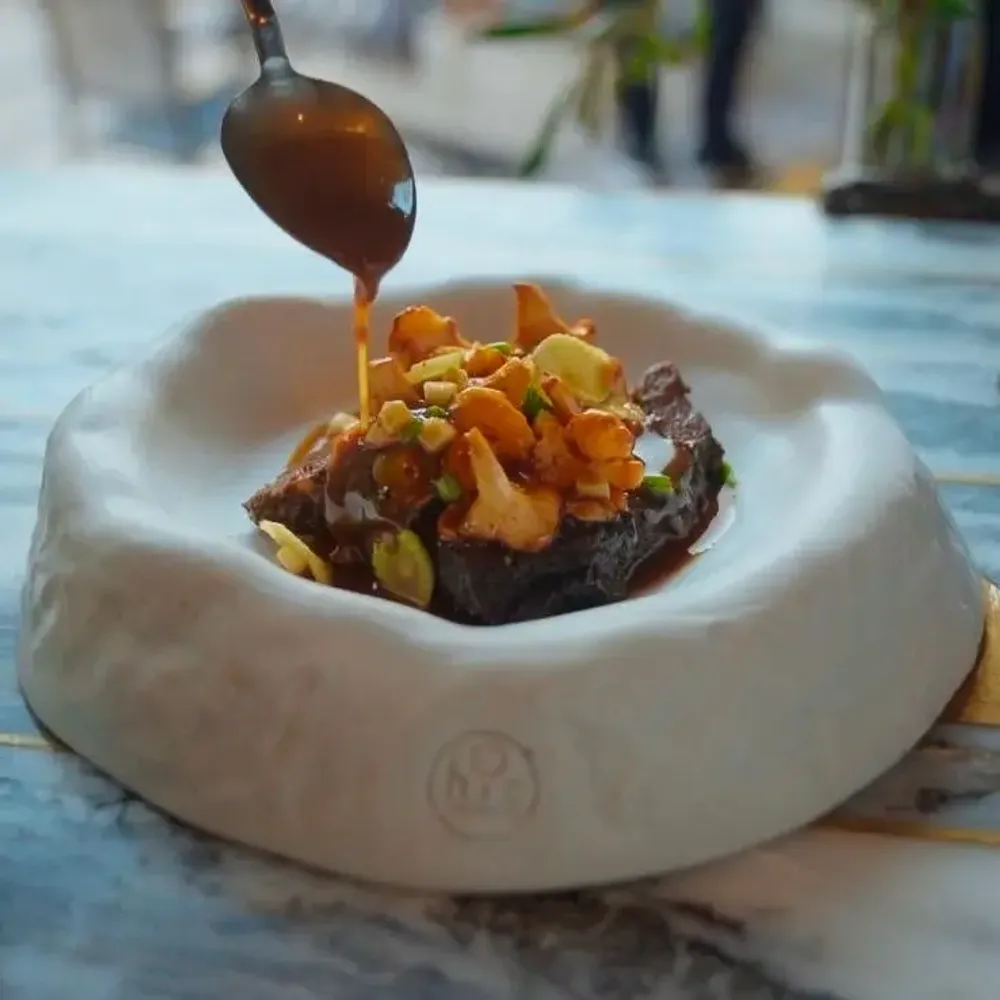 Assiettes de réception - Vaisselle Haut de Gamme en Gres - HIC CERAMICS