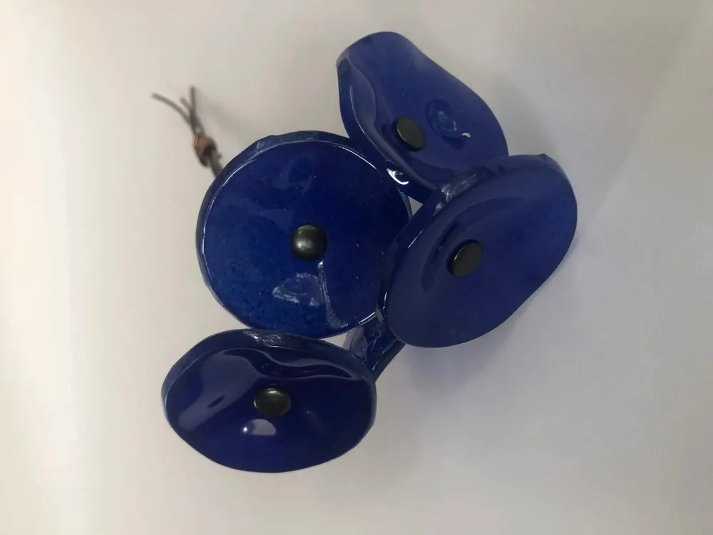 Floral decoration - Small Glass Flower For Outside In D.Blue On Flexible Stem - CARNEOL GLASS