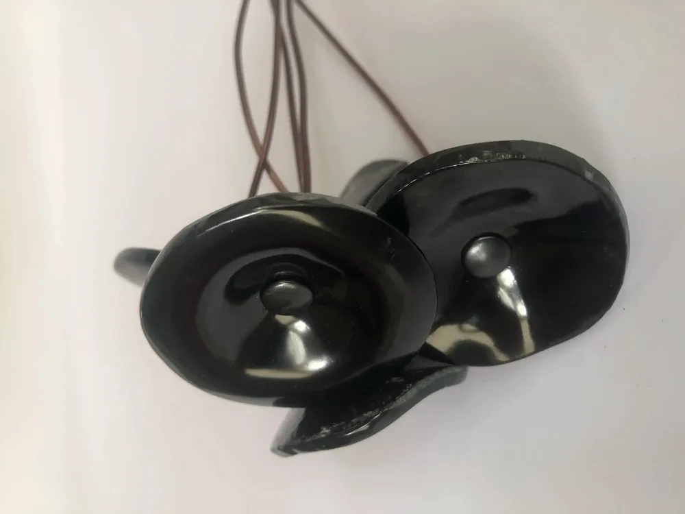 Décorations florales - Petite fleur en verre pour l'extérieur, noire, sur tige flexible - CARNEOL GLASS