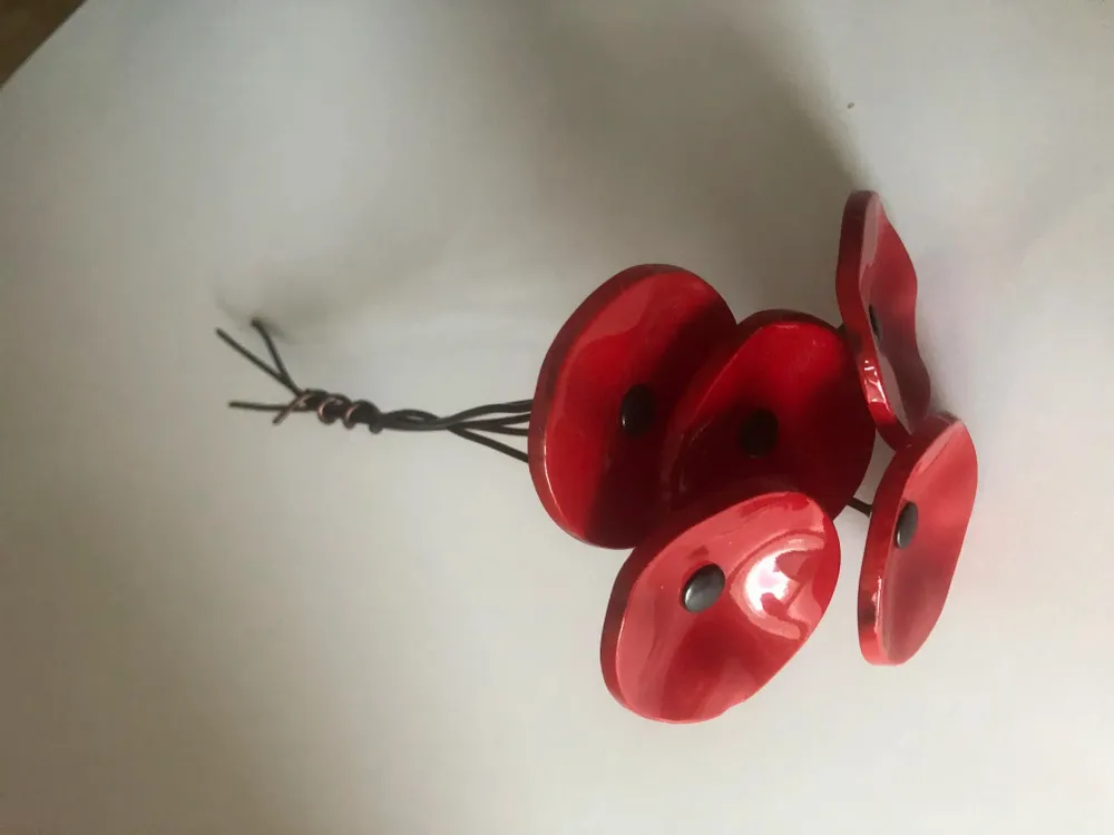 Floral decoration - Small Red Glass Flower For Outside On Flexible Stem - CARNEOL GLASS