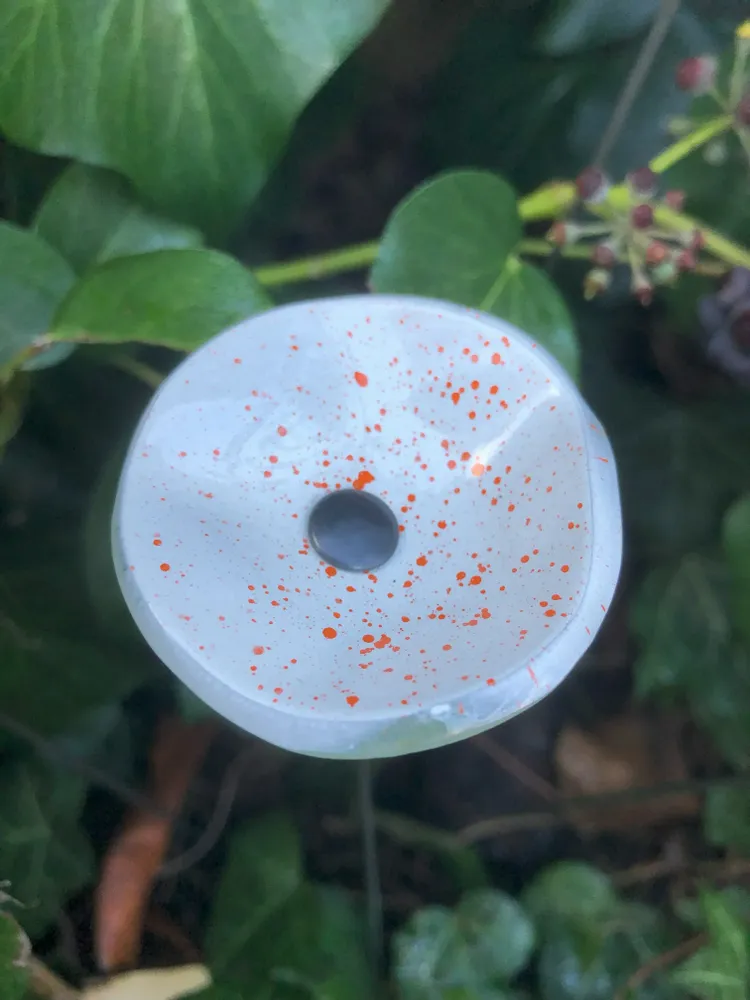 Floral decoration - Round small flower for outdoor use in white-orange colour - CARNEOL GLASS