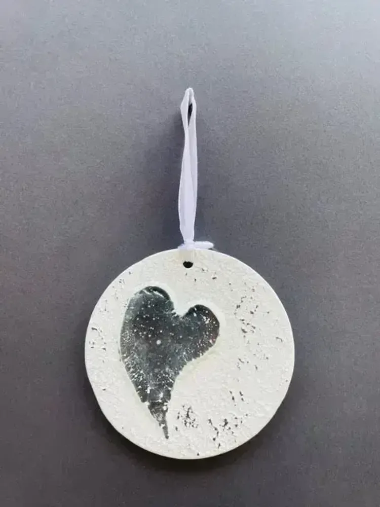 Guirlandes et boules de Noël - Grand cintre de Noël rustique avec un cœur - CARNEOL GLASS