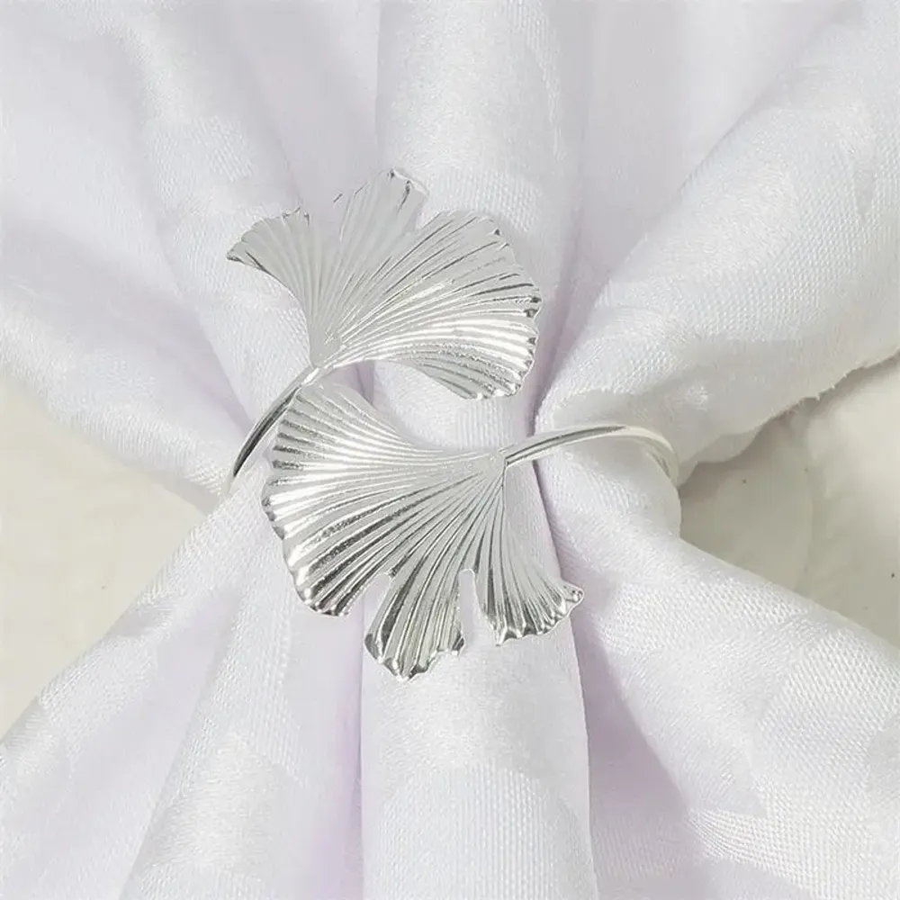 Christmas table settings - Napkin ring - ginkgo leaf - silver or gold - SOSTRAW & SMARTTHINGS
