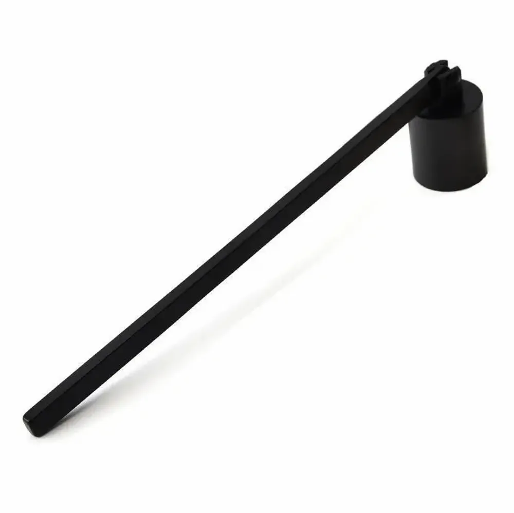 Christmas table settings - Candle extinguisher - Straight shape - Silver, gold or black - SOSTRAW & SMARTTHINGS