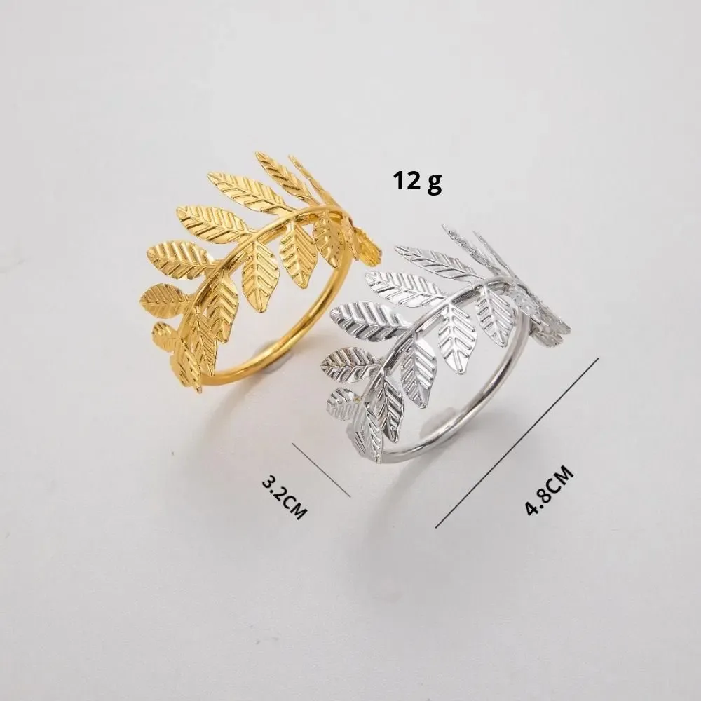 Christmas table settings - Napkin ring - Small leaves - Silver or gold - SOSTRAW & SMARTTHINGS