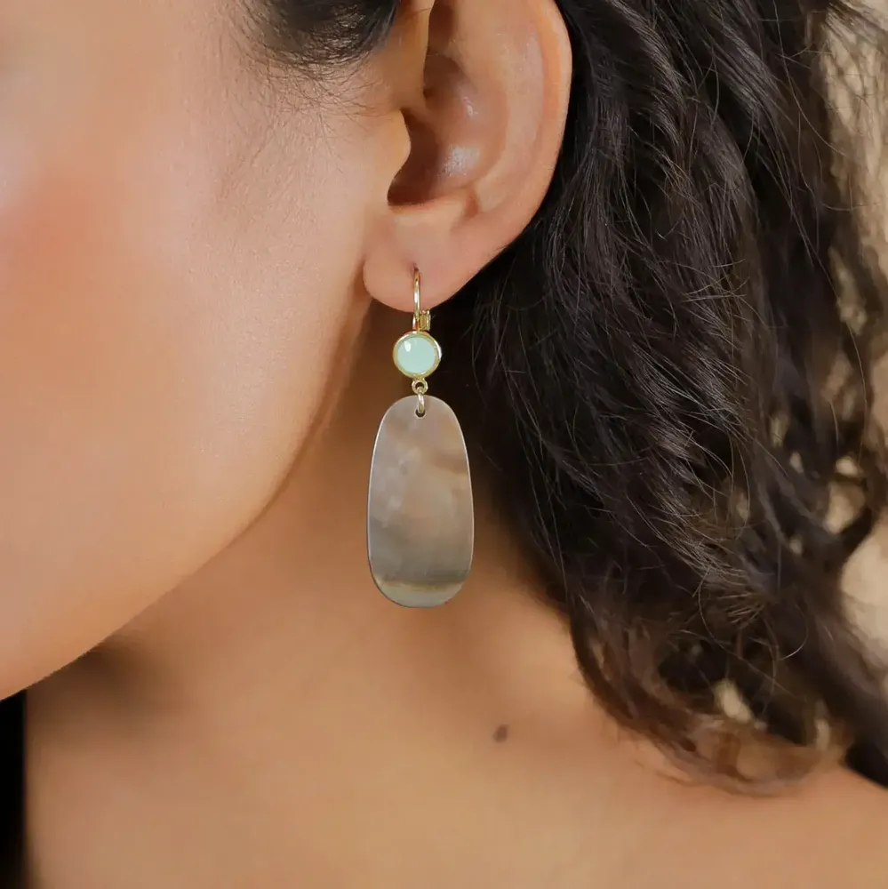 Jewelry - Black lip french hook earrings - Fluorite - NATURE BIJOUX