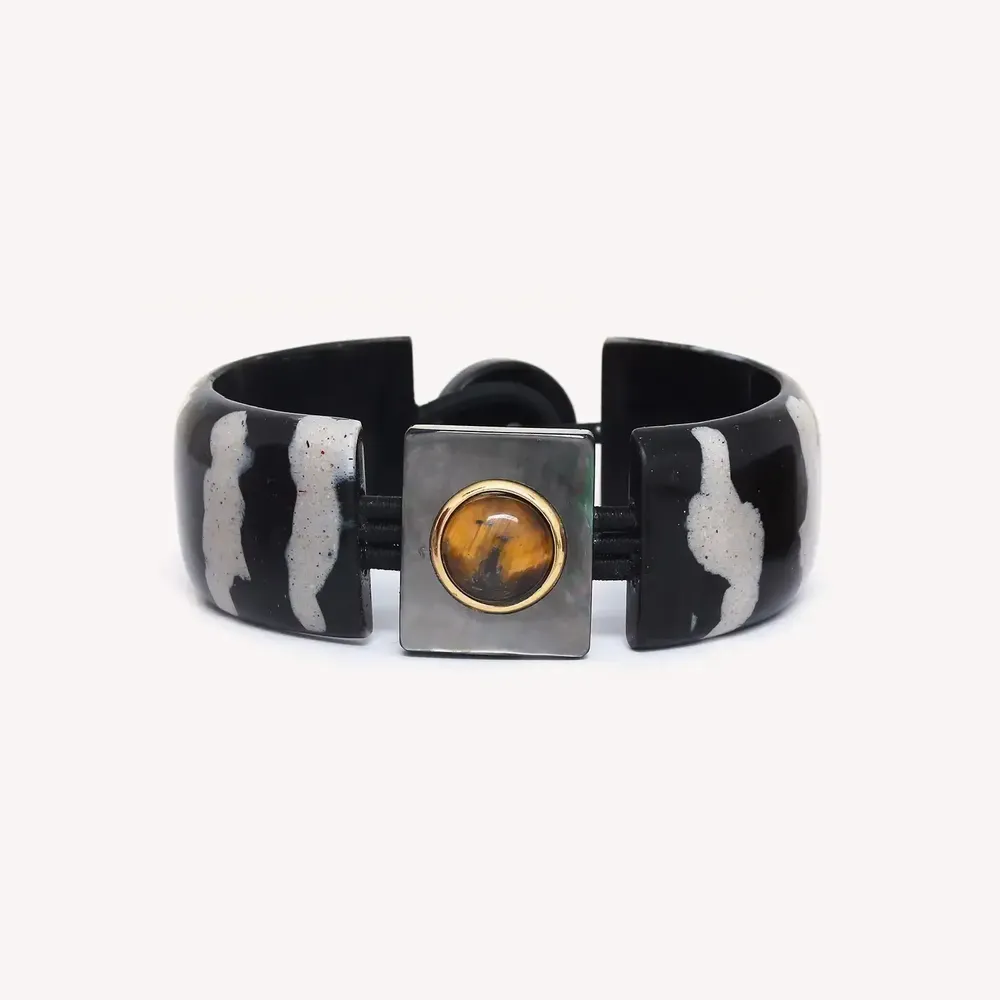 Jewelry - Articulated bracelet with button lock - Zebra - NATURE BIJOUX