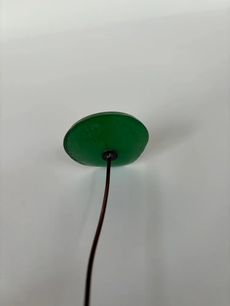 Décorations florales - Petite fleur en verre pour l'extérieur en vert sur tige flexible - CARNEOL GLASS