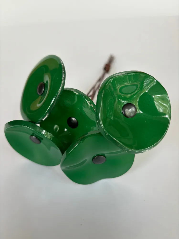 Décorations florales - Petite fleur en verre pour l'extérieur en vert sur tige flexible - CARNEOL GLASS