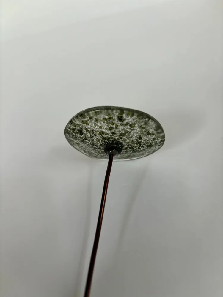 Floral decoration - Small Glass Flower For Outside In Moss On Flexible Stem - CARNEOL GLASS