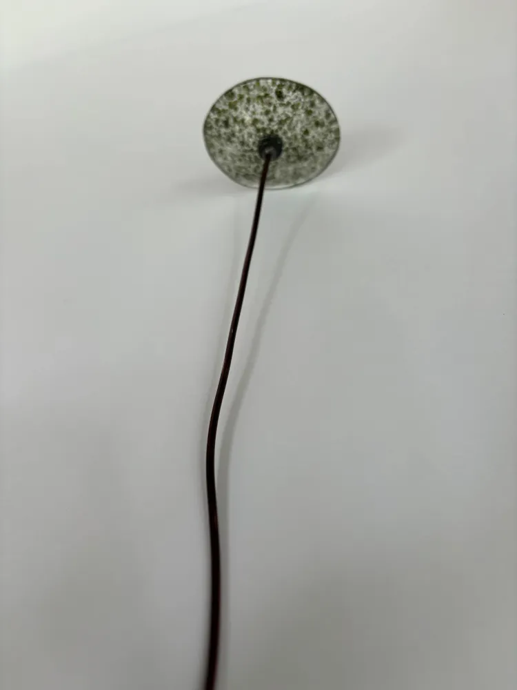 Floral decoration - Small Glass Flower For Outside In Moss On Flexible Stem - CARNEOL GLASS