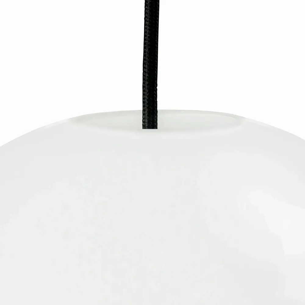 Suspensions - Lampe à suspension opale Cafè D25 - DYBERG LARSEN