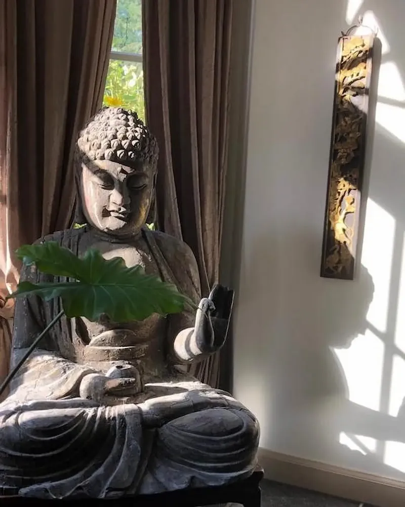 Sculptures, statuettes et miniatures - Ornements Architecturaux et Statues - THE SILK ROAD COLLECTION