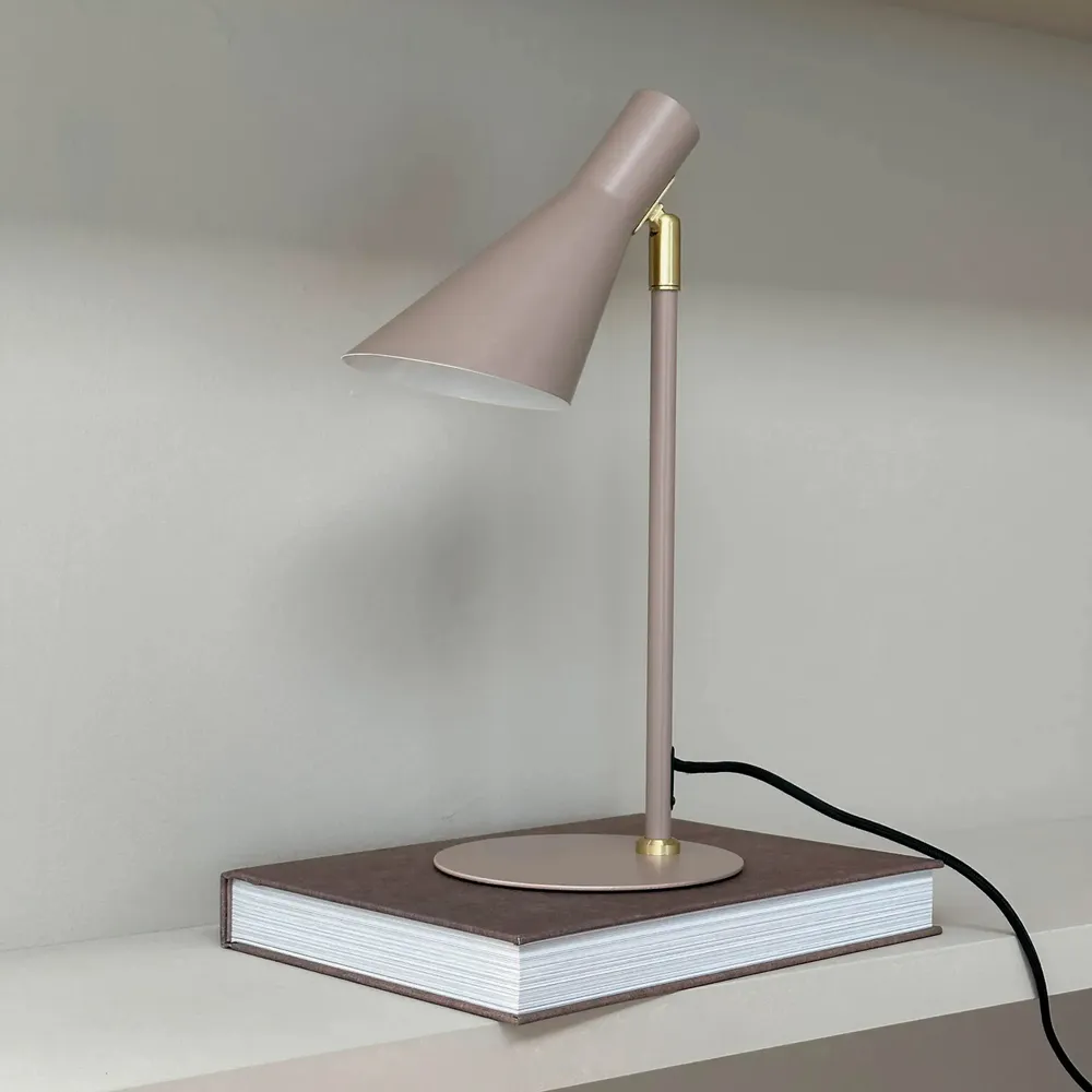 Lampes de table - Mini lampe de table DL12 en laiton beige - DYBERG LARSEN