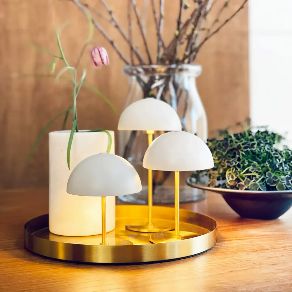 Lampes de table - Ensembles Along avec 3 lampes + plateau - DYBERG LARSEN