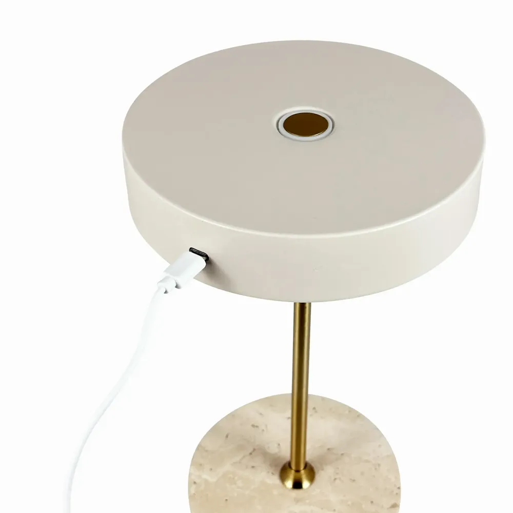 Lampes de table - Lampe de table rechargeable LED MOONLIGHT beige, laiton, travertin - DYBERG LARSEN