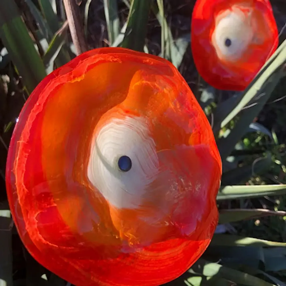 Floral decoration - Red-White large (18cm) swirling outdoor flower - CARNEOL GLASS