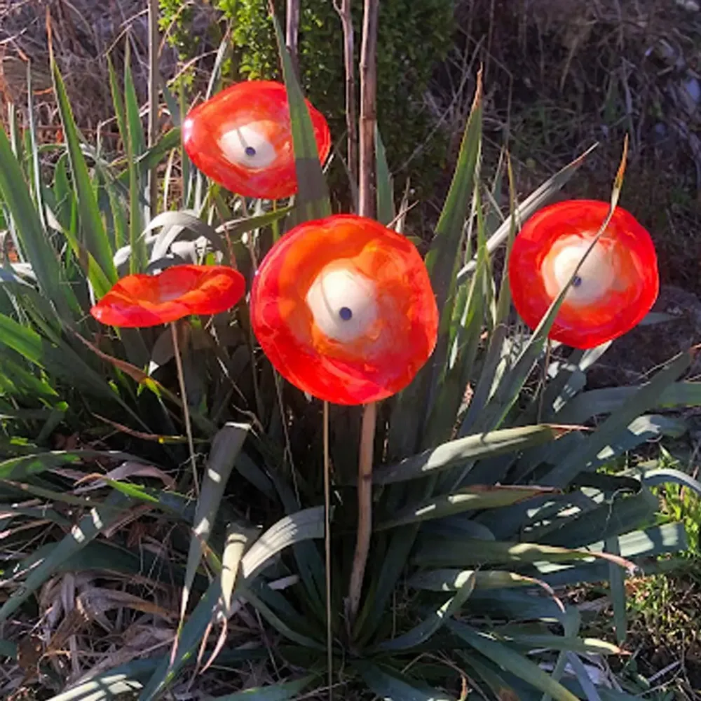 Floral decoration - Red-White large (18cm) swirling outdoor flower - CARNEOL GLASS