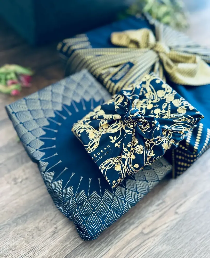 Gifts - Reusable Gift Wrap  3pcs-in-1 Family Pack Recycled Cotton 7 options - CARÉDEAU PAPIER CADEAU RÉUTILISABLE