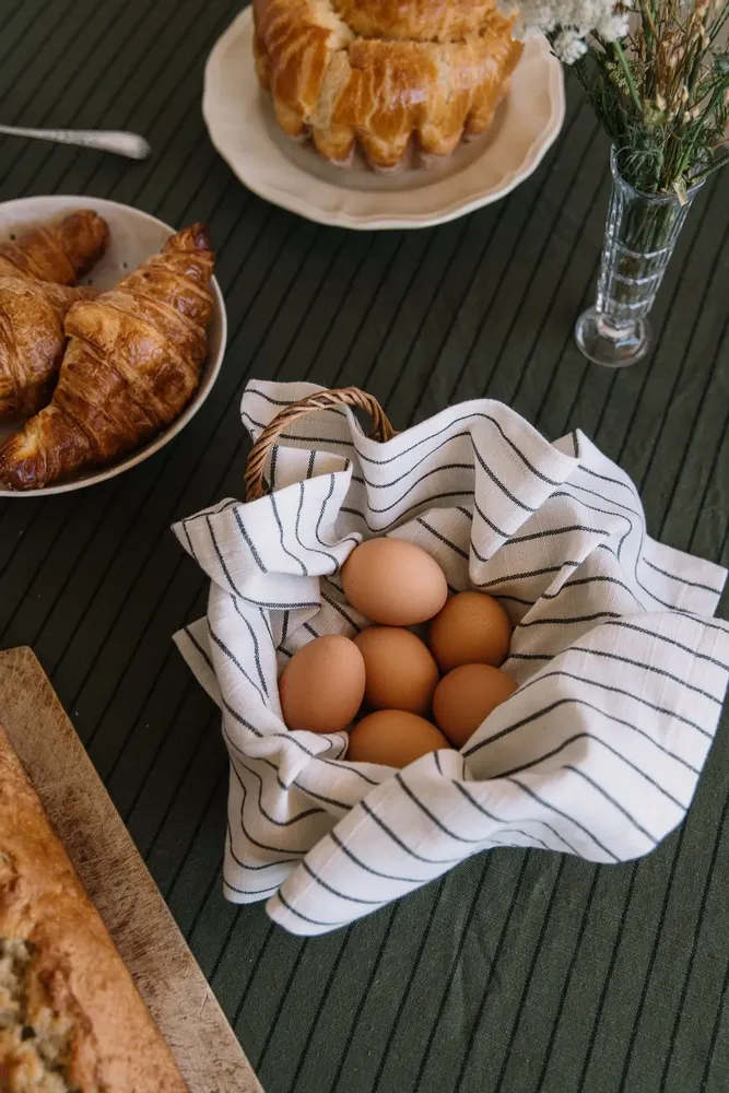 Nappes - Nappe en coton flammé à rayures et serviettes assorties - LES PENSIONNAIRES
