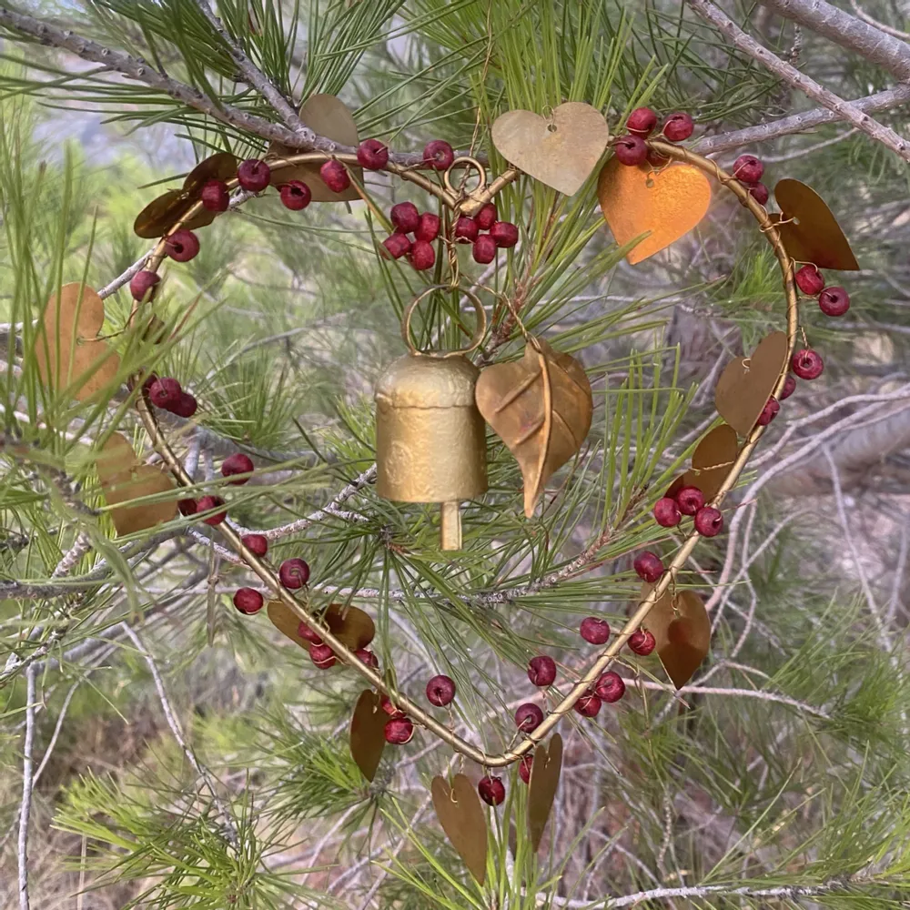 Decorative objects - Mini garlands, wreaths and garlands in brass leaves and pearls - MAISON LILO