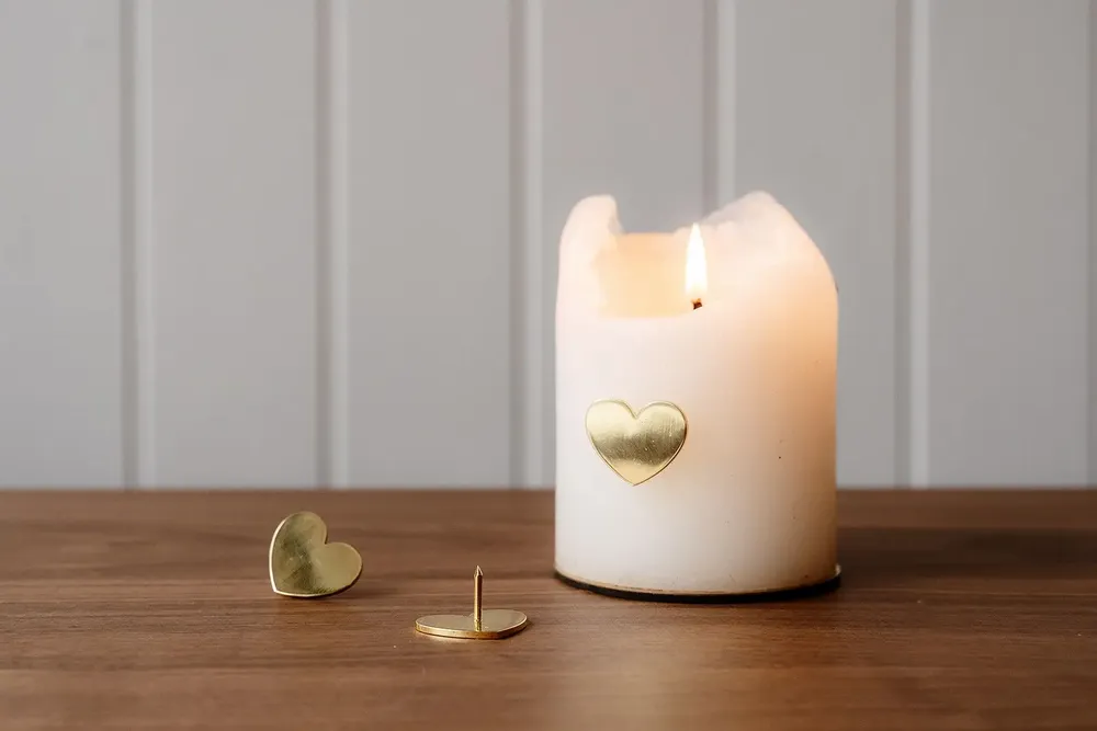 Objets de décoration - Cœurs en épingle en or pour Bougies - WE LOVE SEASONS