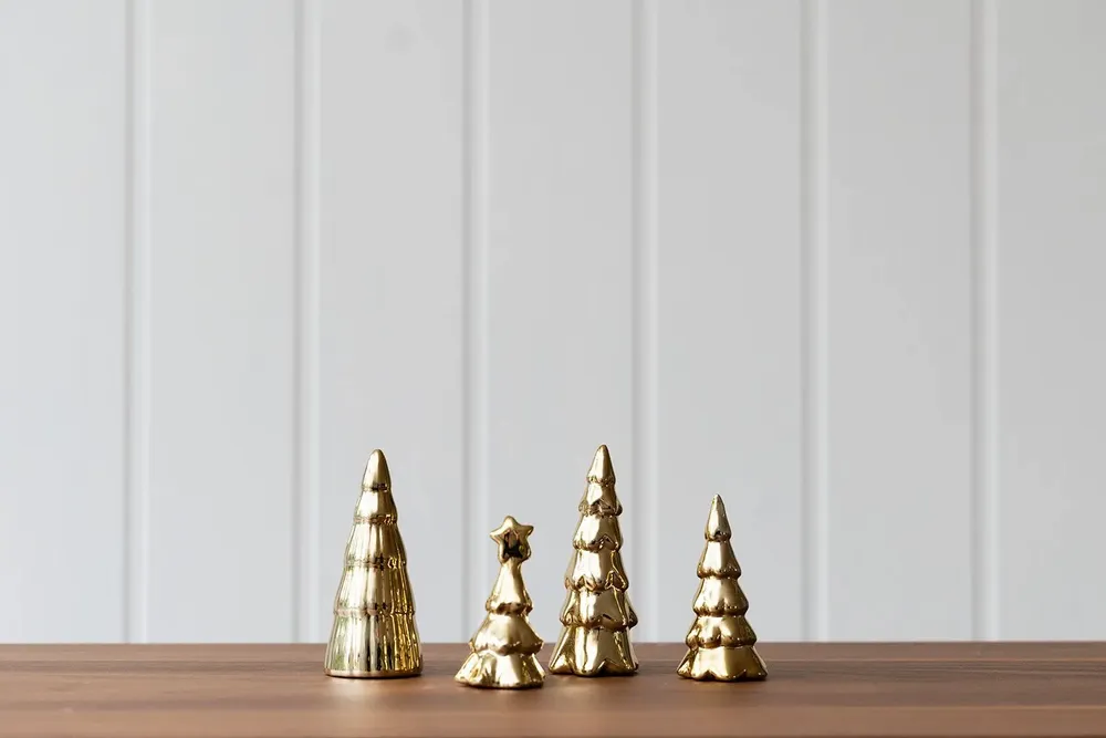 Décorations pour tables de Noël - Petit sapin de Noël doré (7 cm) - WE LOVE SEASONS