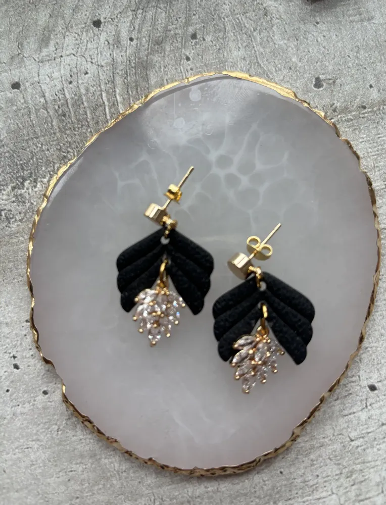 Bijoux - Boucles d’oreilles feuilles pendantes DIANA - LES TRÉSORS DE CIA