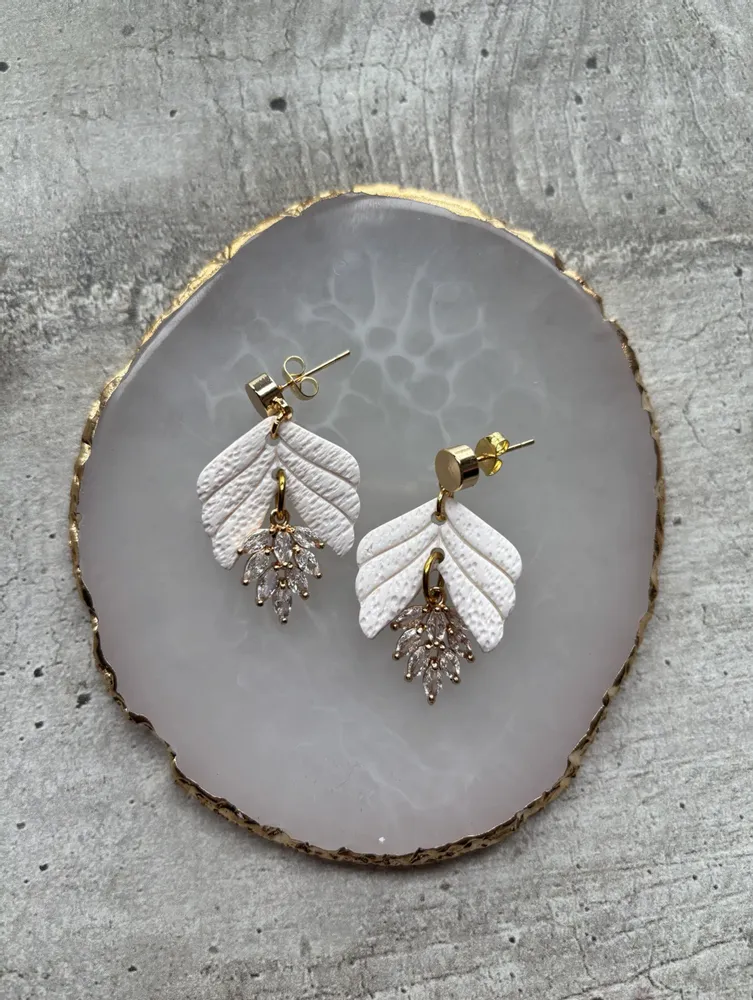 Bijoux - Boucles d’oreilles feuilles pendantes DIANA - LES TRÉSORS DE CIA