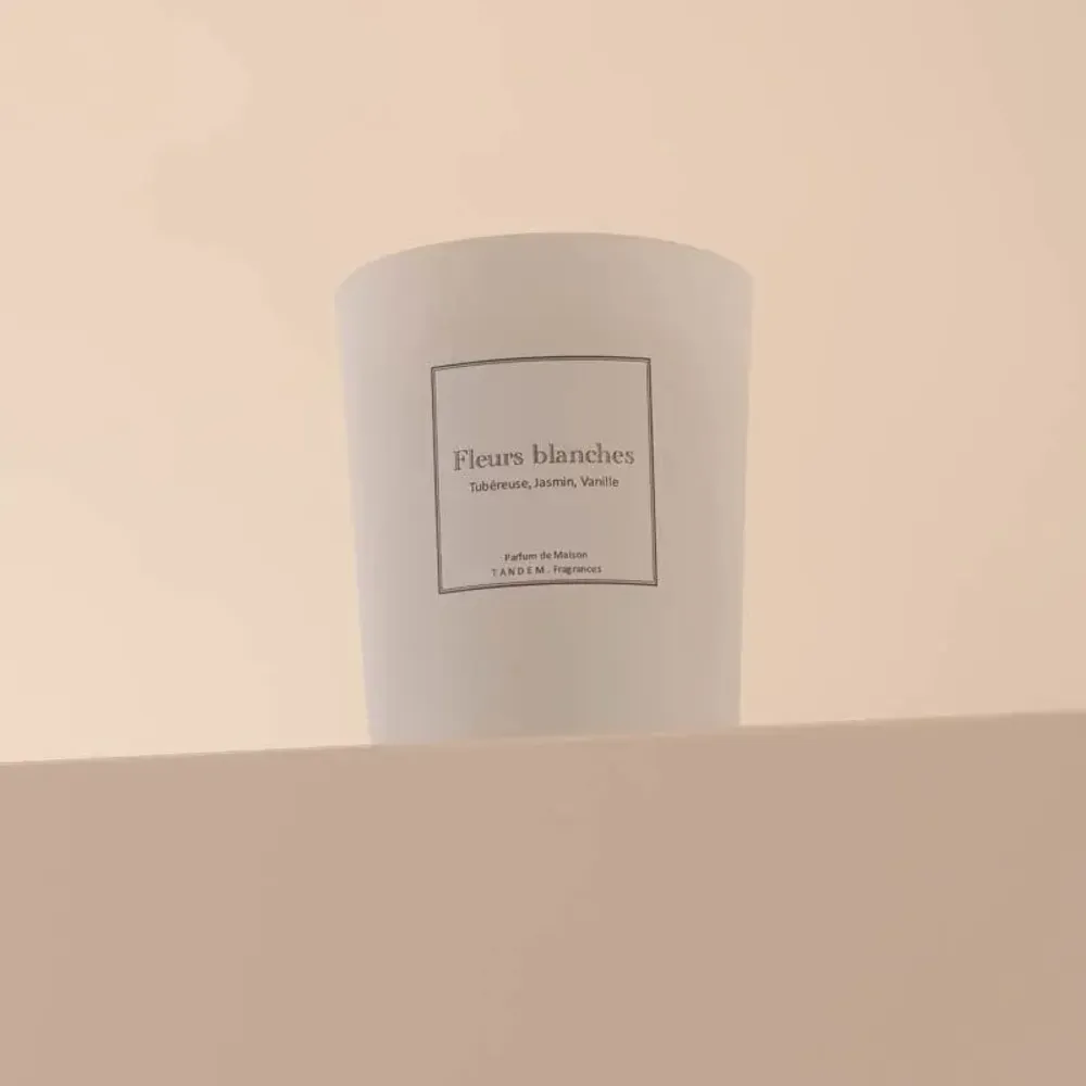 Candles - White flowers scented candle white glass - 6,40oz 100% vegetable wax - TANDEM FRAGRANCES
