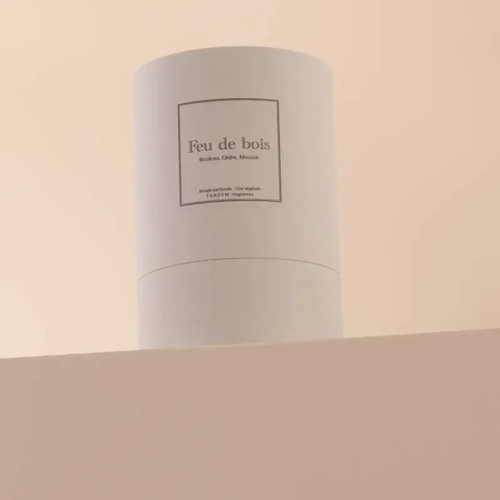 Candles - Wood fire scented candle white glass - 6,40oz 100% vegetable wax - TANDEM FRAGRANCES