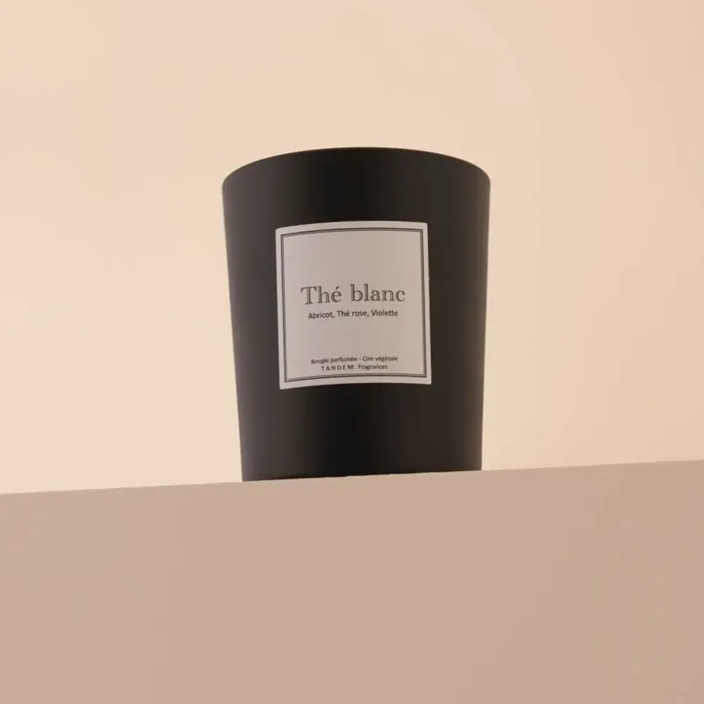 Bougies - Bougie Thé blanc verre noir 180g - Cire 100% végétale - TANDEM FRAGRANCES