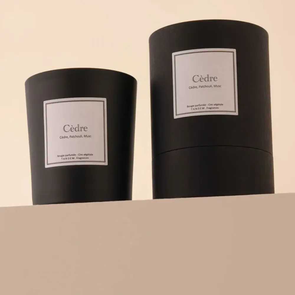 Bougies - Bougie Cèdre verre noir 180g - Cire 100% végétale - TANDEM FRAGRANCES
