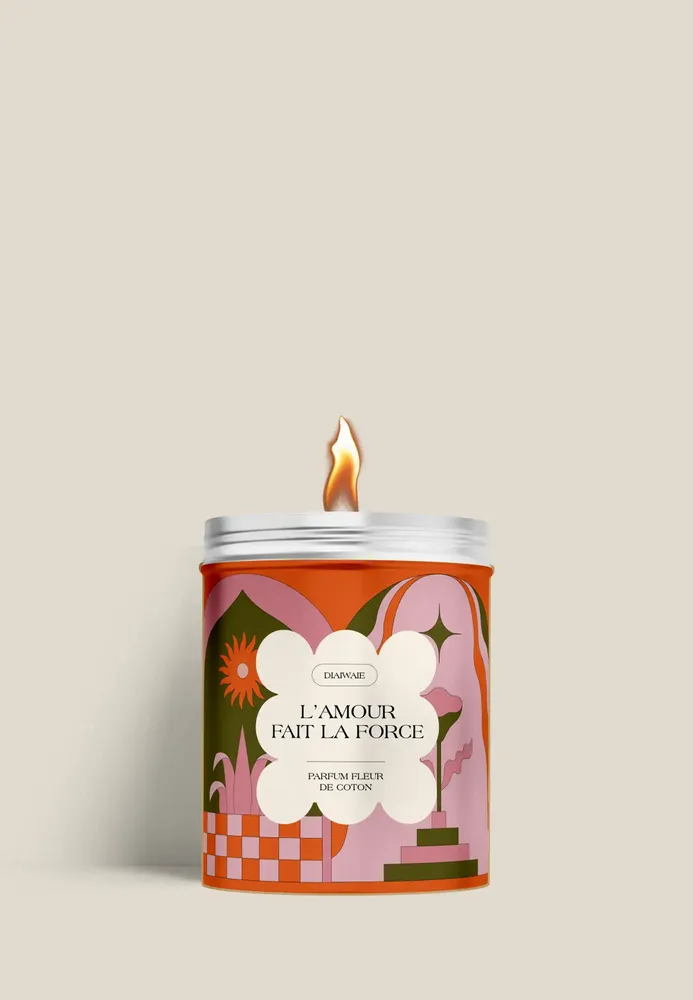 Candles - Candle - Love is strength - cotton flower scent - DIAIWAIE