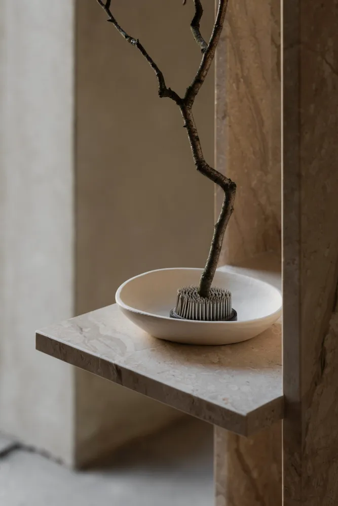 Bookshelves - CONE Marble - UN'COMMON