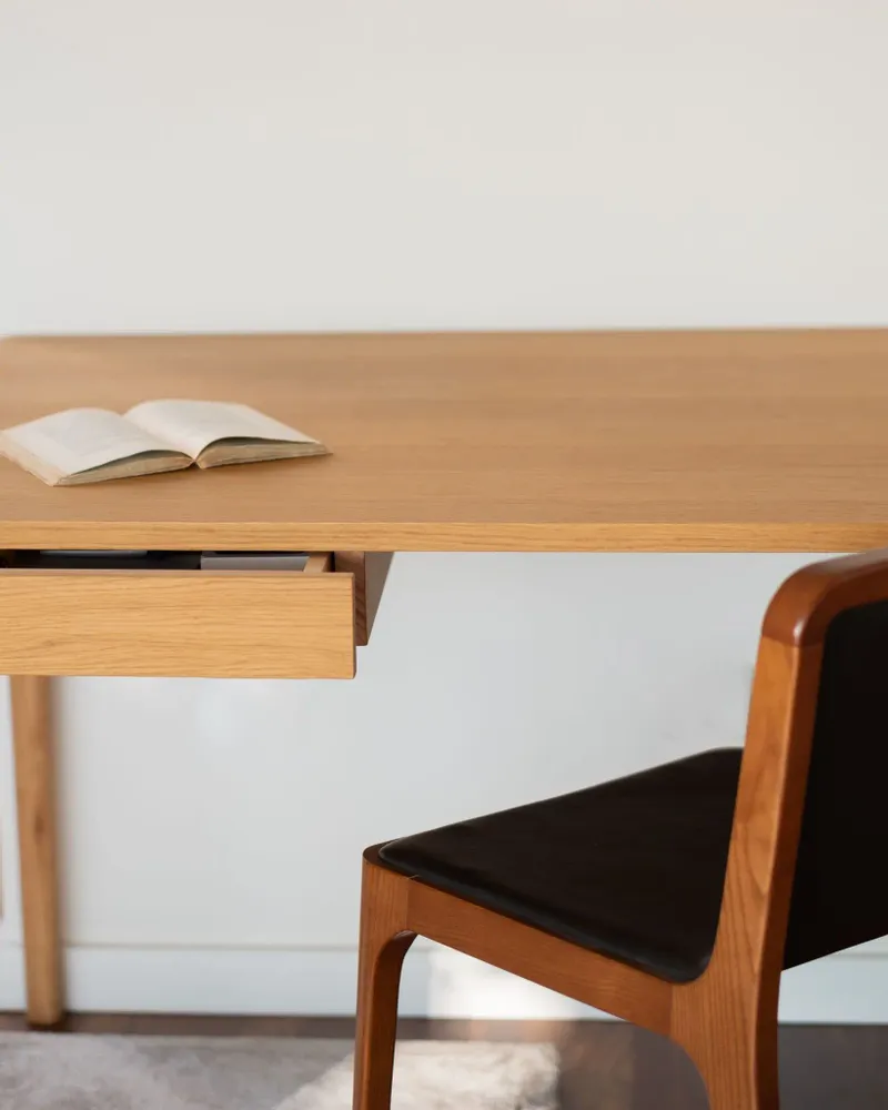 Office furniture and storage - FRONT – Minimalist Work Desk in Oak Wood  120x60 - MOR