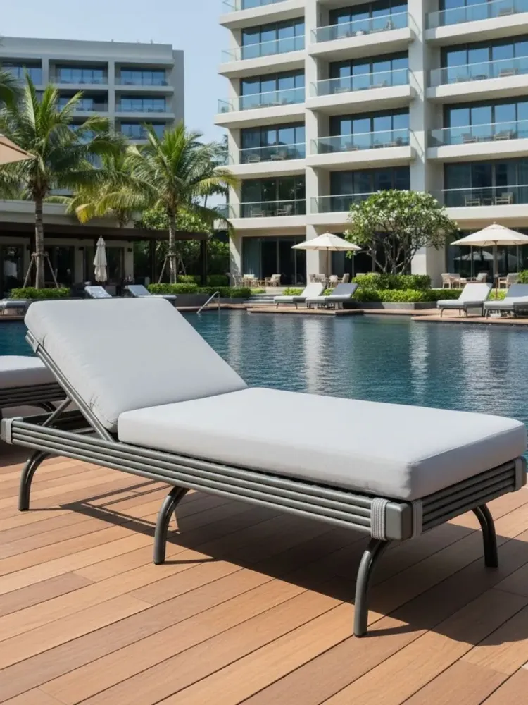 Deck chairs - Bain de Soleil SAONA - HÉVÉA