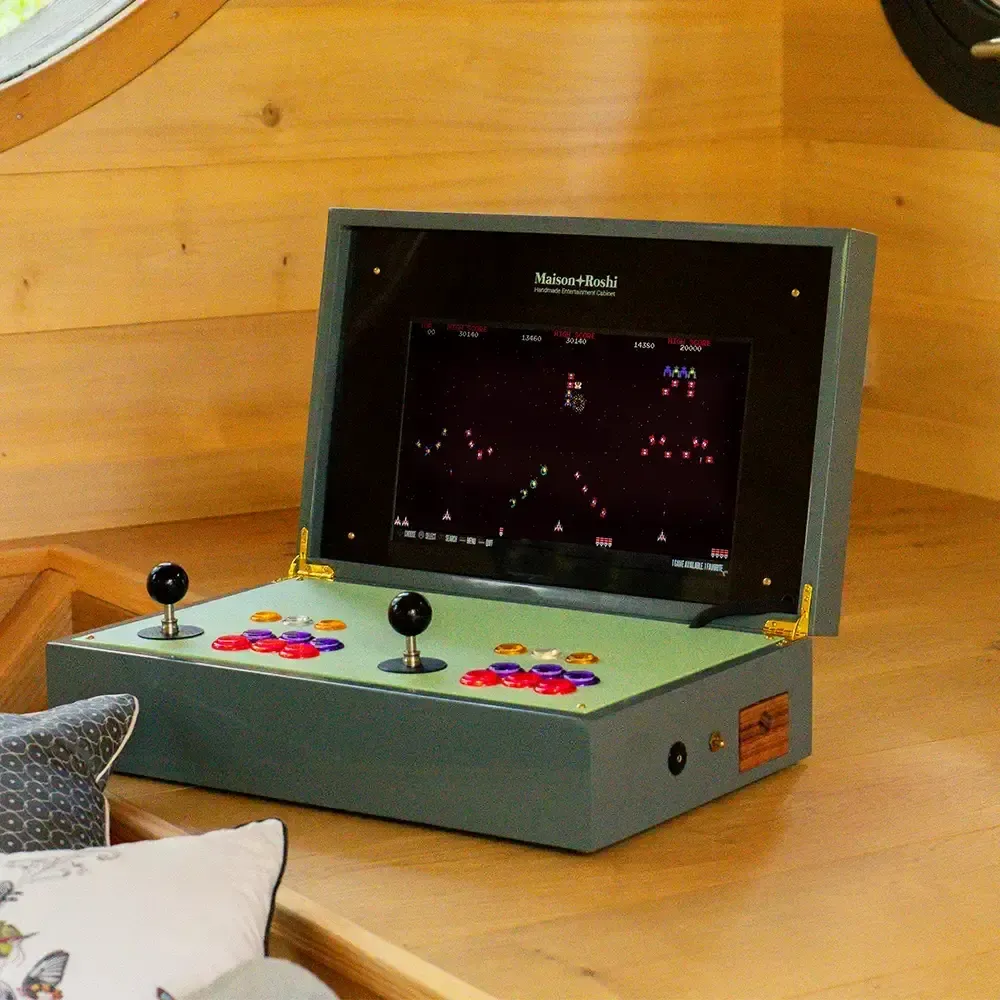 Cadeaux - Armoire de jeux d'arcade portable Marianna - MAISON ROSHI - LUXURY ENTERTAINMENT CABINETS