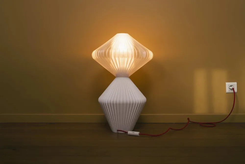 Design objects - Giant Marie-Lee Lamp - ATELIER MAHD