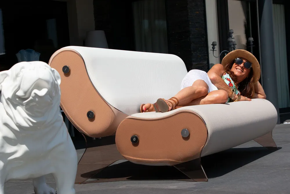 Canapés de jardin - Canapé MW06 - Parois en PMMA Coulé - Marchés résidentiels et HORECA - KUUMO DESIGN