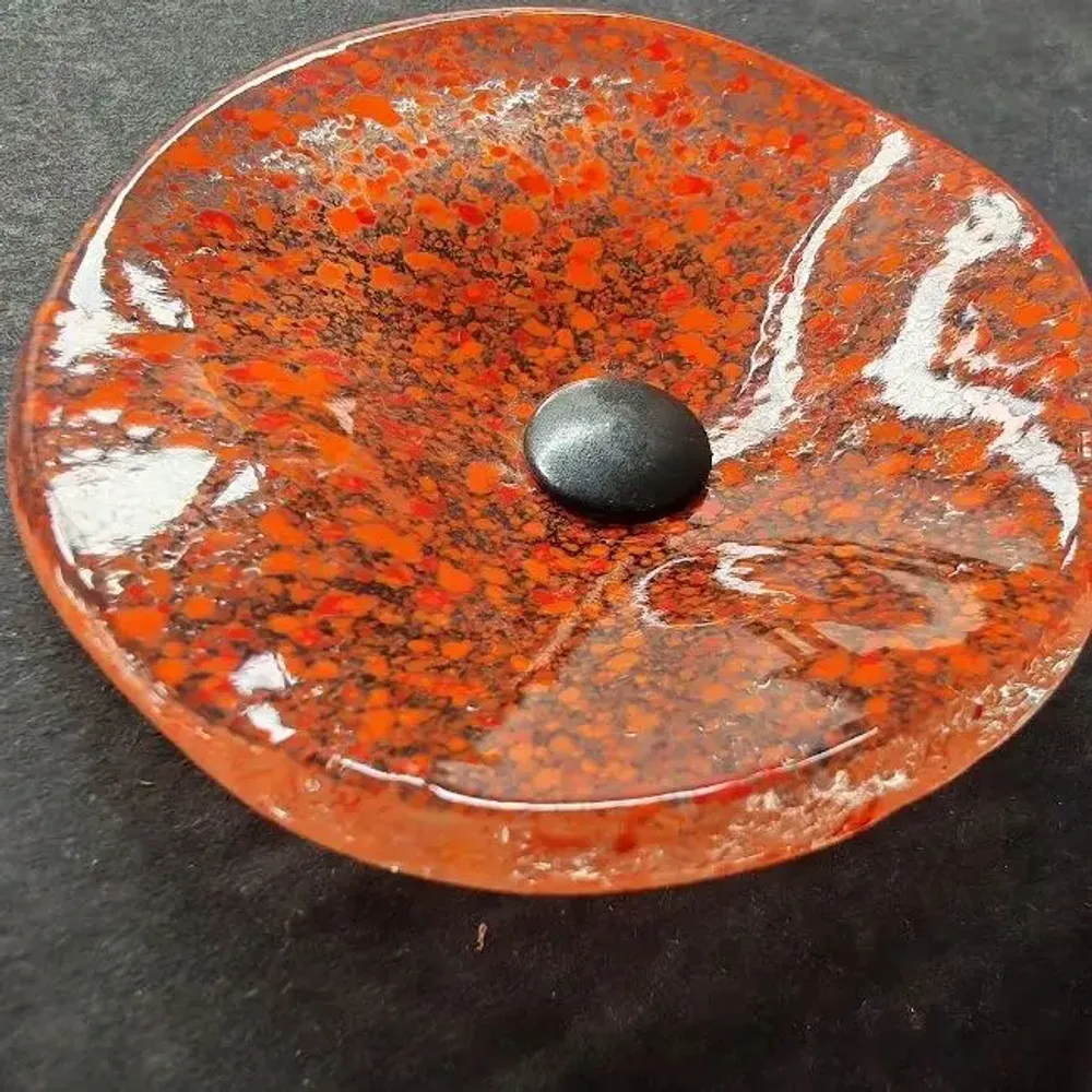 Décorations florales - Petite fleur ronde en verre pour l'extérieur de couleur transparente, orange, rouge avec tige en acier inoxydable de 43 cm - CARNEOL GLASS